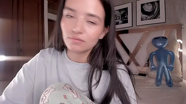 Snapshot of HaathorX chatting on 02.09.26 HaathorX online show from 02.09.26