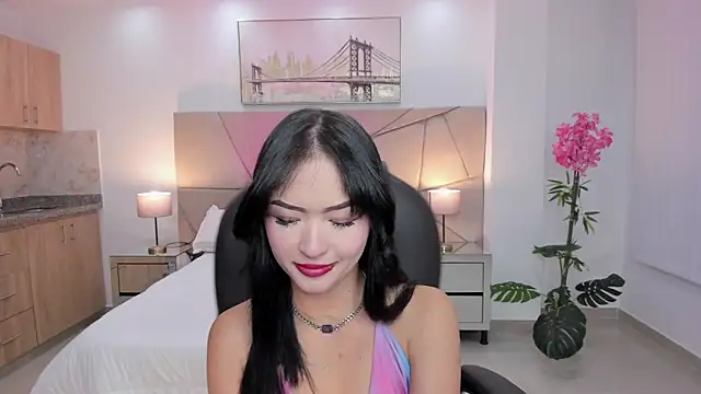 Alessia Yorks online show from 10.01.25