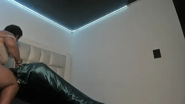 Snapshot of peyton__wat chatting on 07.21.26 peyton wat online show from 07.21.26