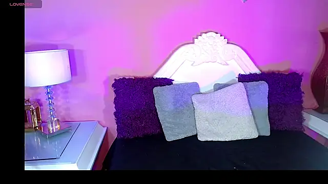  IsabellaRousse online show from 11.13.25