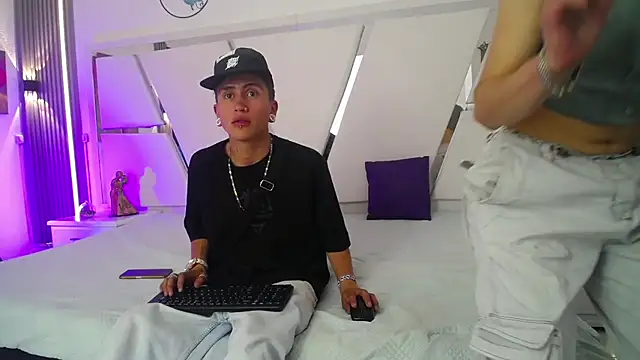 oblivionlove online show from 11.10.25