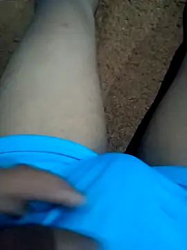 Snapshot of kaypereira chatting on 10.02.25 kaypereira online show from 10.02.25