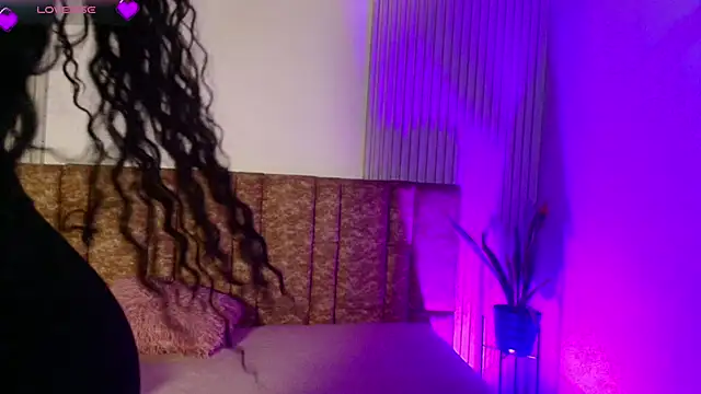 Missdionne curly online show from 02.13.26