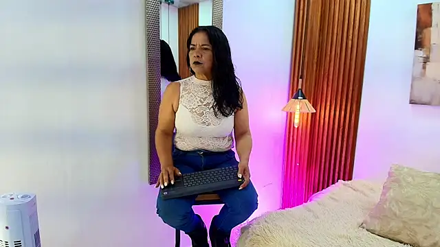EvaGoddess  online show from 06.14.26