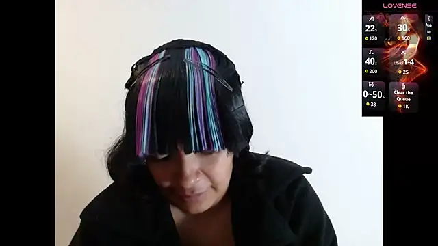 Snapshot of Acelinrose chatting on 10.24.25 Acelinrose online show from 10.24.25