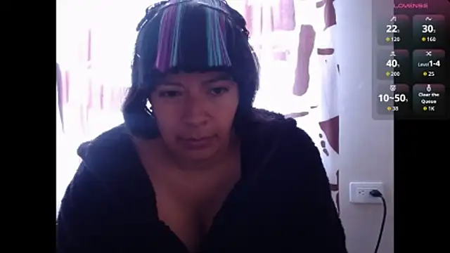 Snapshot of Acelinrose chatting on 01.19.26 Acelinrose online show from 01.19.26