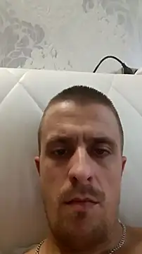 Snapshot of Adidas7217 chatting on 11.29.25 Adidas7217 online show from 11.29.25