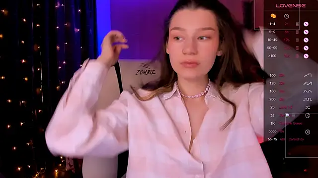 LinaBlossom  online show from 01.08.26