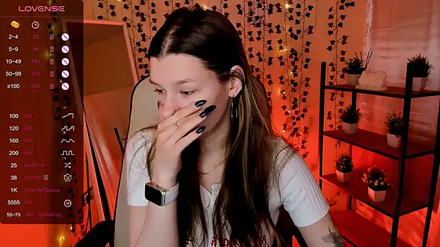 Snapshot of LinaBlossom_ chatting on 05.14.26 LinaBlossom online show from 05.14.26