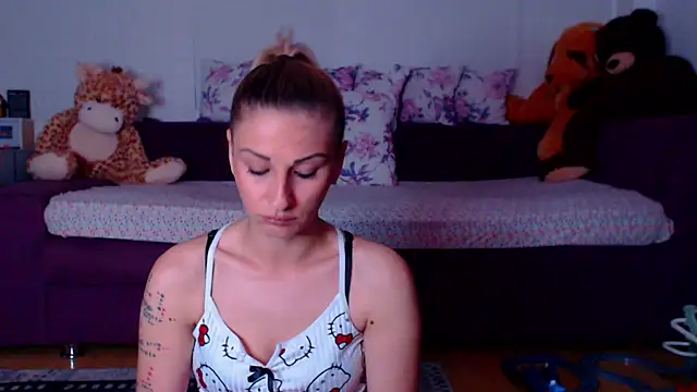 CassieSpell online show from 05.05.26
