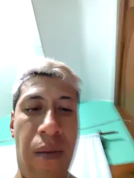 Snapshot of Carlos27hot chatting on 02.11.26 Carlos27hot online show from 02.11.26