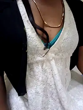 Snapshot of jasminetaml chatting on 09.27.25 jasminetaml online show from 09.27.25