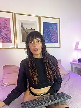 Camila Nyx online show from 02.01.26