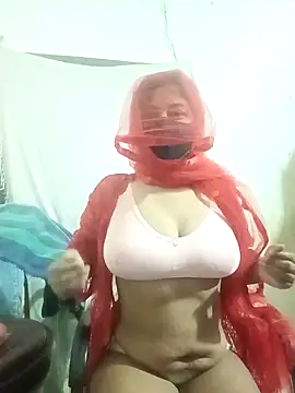 Snapshot of Shazfairy chatting on 10.10.25 Shazfairy online show from 10.10.25