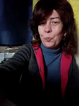 Snapshot of MARYNAMilff chatting on 10.18.25 MARYNAMilff online show from 10.18.25
