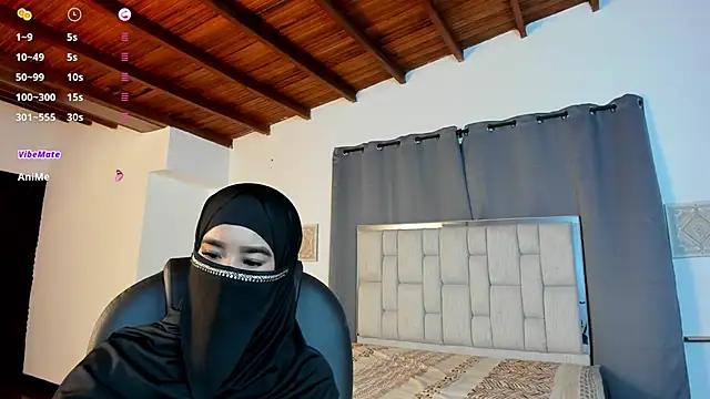 kalila latif online show from 11.10.25