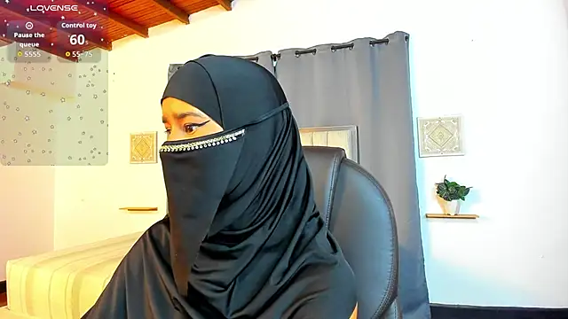 kalila latif online show from 11.26.25