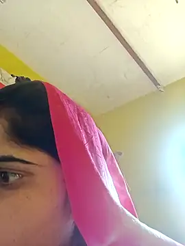 Snapshot of barsha27a chatting on 09.21.25 barsha27a online show from 09.21.25