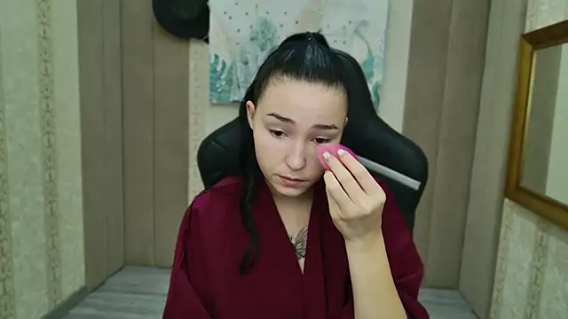 Amanda Choi online show from 10.22.25