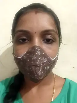 Snapshot of Tamil_Swathi chatting on 09.21.25 Tamil Swathi online show from 09.21.25