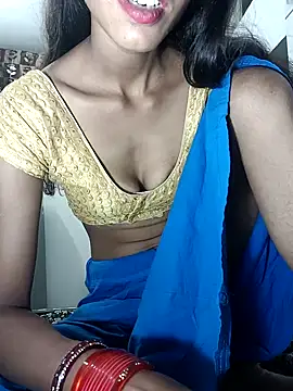 Snapshot of nidhi_nude chatting on 10.05.25 nidhi nude online show from 10.05.25