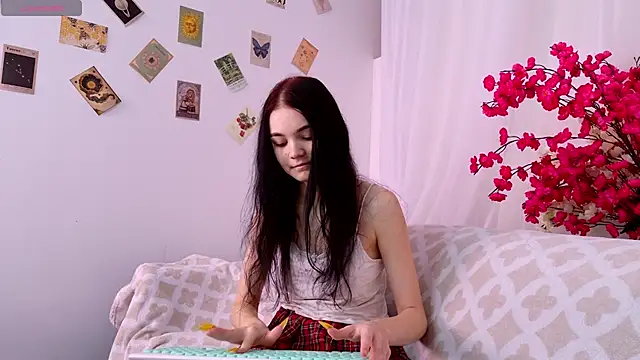  online show from 10.25.25