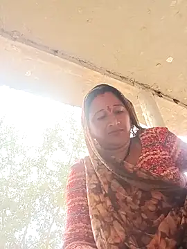 Snapshot of Haliya88 chatting on 10.27.25 Haliya88 online show from 10.27.25