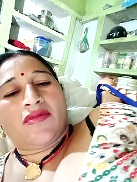 Snapshot of Haliya88 chatting on 12.14.25 Haliya88 online show from 12.14.25