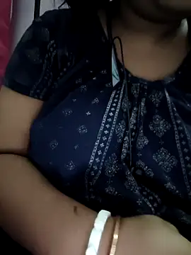 Deborbhavi222 online show from 04.30.26