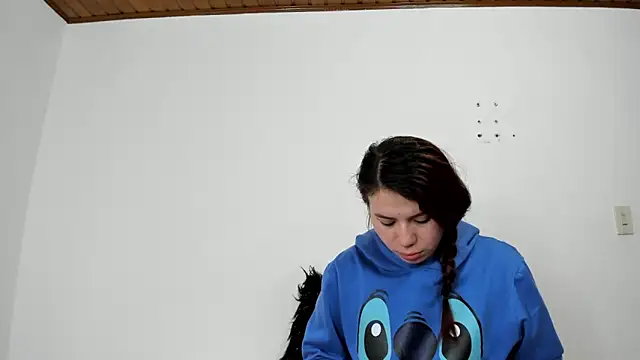 Valen tina online show from 10.04.25