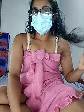 Snapshot of sexybolegirl chatting on 10.23.25 sexybolegirl online show from 10.23.25