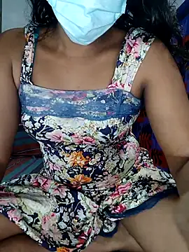 Snapshot of sexybolegirl chatting on 12.02.25 sexybolegirl online show from 12.02.25