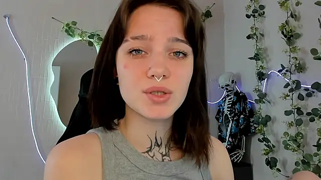 Elastikisss online show from 04.25.26