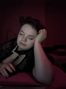 Katy2323 online show from 12.19.25