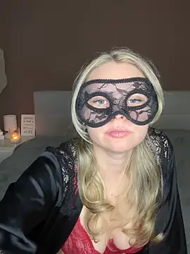 Cherrycolada online show from 09.26.25