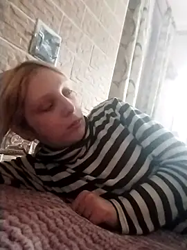 Ponka2011 online show from 10.26.25