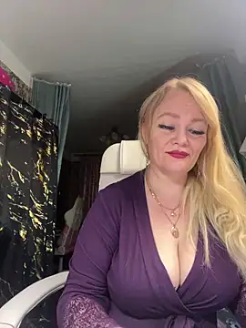 Sweet-blonde online show from 03.21.26