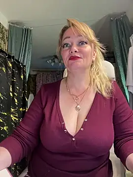 Sweet-blonde online show from 07.17.26