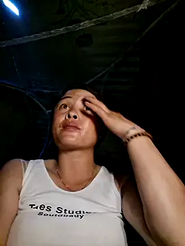 xuxulovezz online show from 05.07.26
