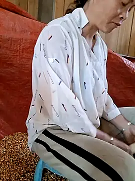 xuxulovezz online show from 08.09.26