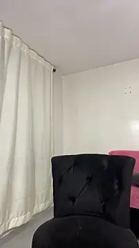 Snapshot of Selene_Wings22 chatting on 02.18.26 Selene Wings22 online show from 02.18.26