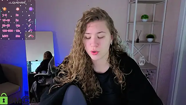 Elsie Cutties online show from 12.14.25