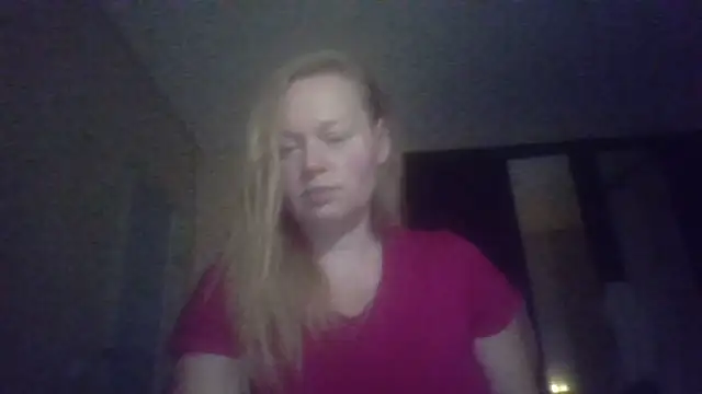 Snapshot of Faynoria chatting on 10.18.25 Faynoria online show from 10.18.25