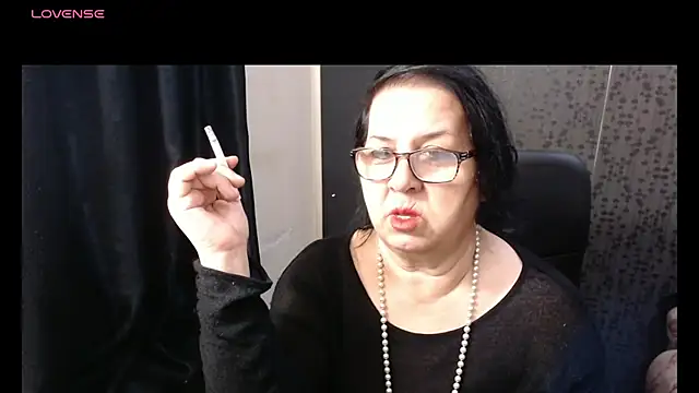 Snapshot of MissSanjanne chatting on 01.18.26 MissSanjanne online show from 01.18.26