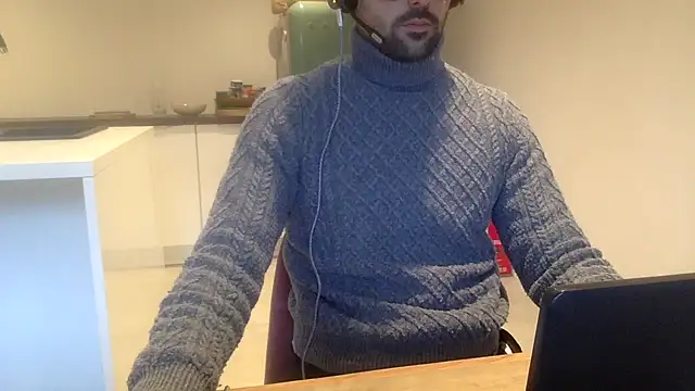 Snapshot of eauminerale chatting on 01.19.26 eauminerale online show from 01.19.26