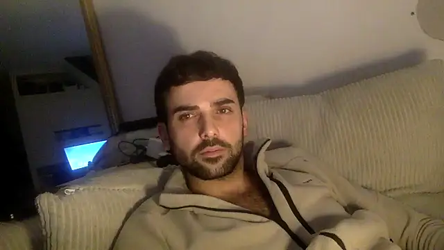 Snapshot of eauminerale chatting on 02.10.26 eauminerale online show from 02.10.26