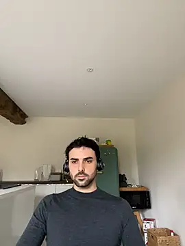 eauminerale online show from 02.13.26