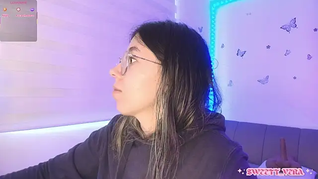 Snapshot of sweettvera chatting on 05.29.26 sweettvera online show from 05.29.26