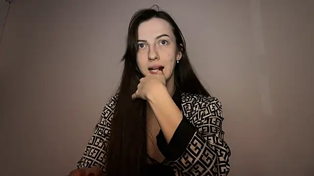 Snapshot of Prettyyy_Angel chatting on 03.23.26 Prettyyy Angel online show from 03.23.26