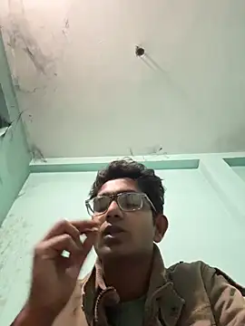 Snapshot of slaveboi9876 chatting on 01.05.26 slaveboi9876 online show from 01.05.26